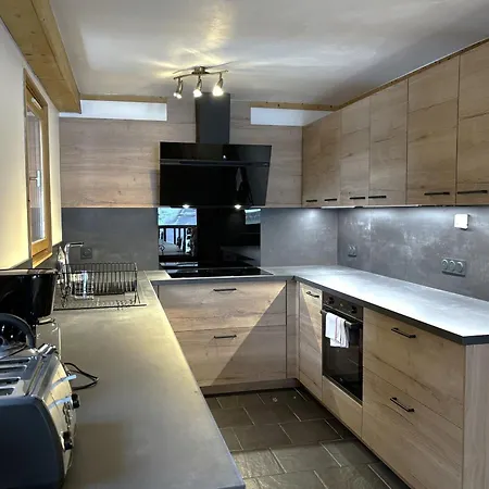 De Gamme 8 Avec Sauna A 250m Des Pistes, St Martin De Belleville - Fr-1-452-75 *